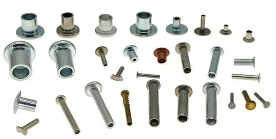 الهيدروليكية أنبوبية riveting آلة للrivet نصف مجوفة rivet صلبة rivet خطوة rivet